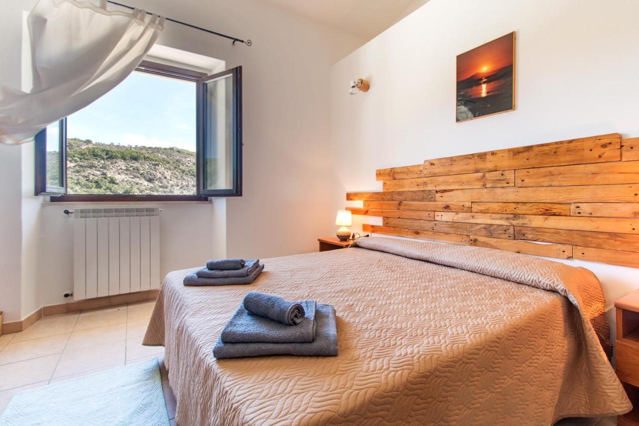 Ristoro Norghio Hotel Irgoli ภายนอก รูปภาพ