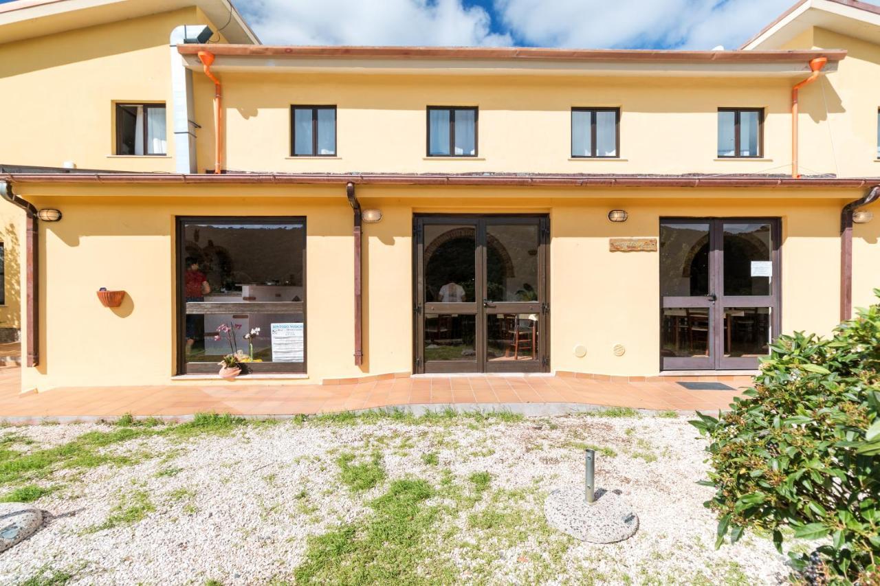 Ristoro Norghio Hotel Irgoli ภายนอก รูปภาพ