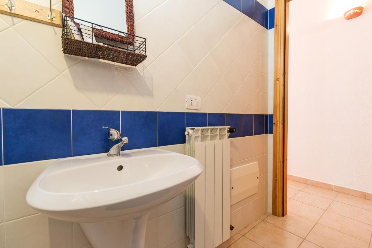 Ristoro Norghio Hotel Irgoli ภายนอก รูปภาพ