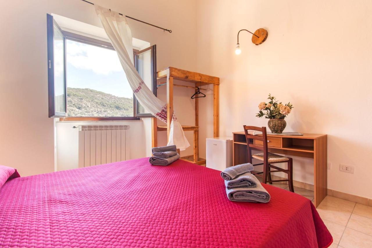 Ristoro Norghio Hotel Irgoli ภายนอก รูปภาพ